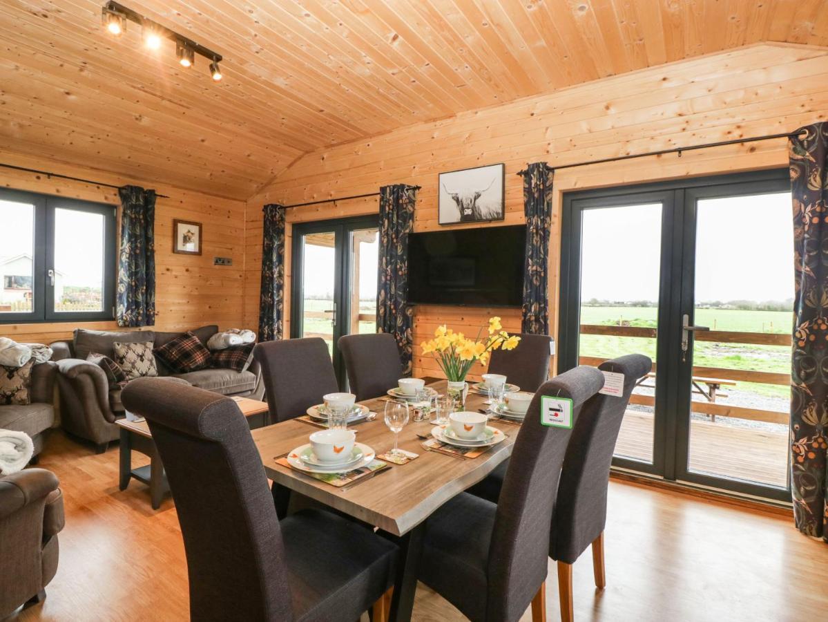 The Lodge At Crossroads Farm Бриджвота Экстерьер фото