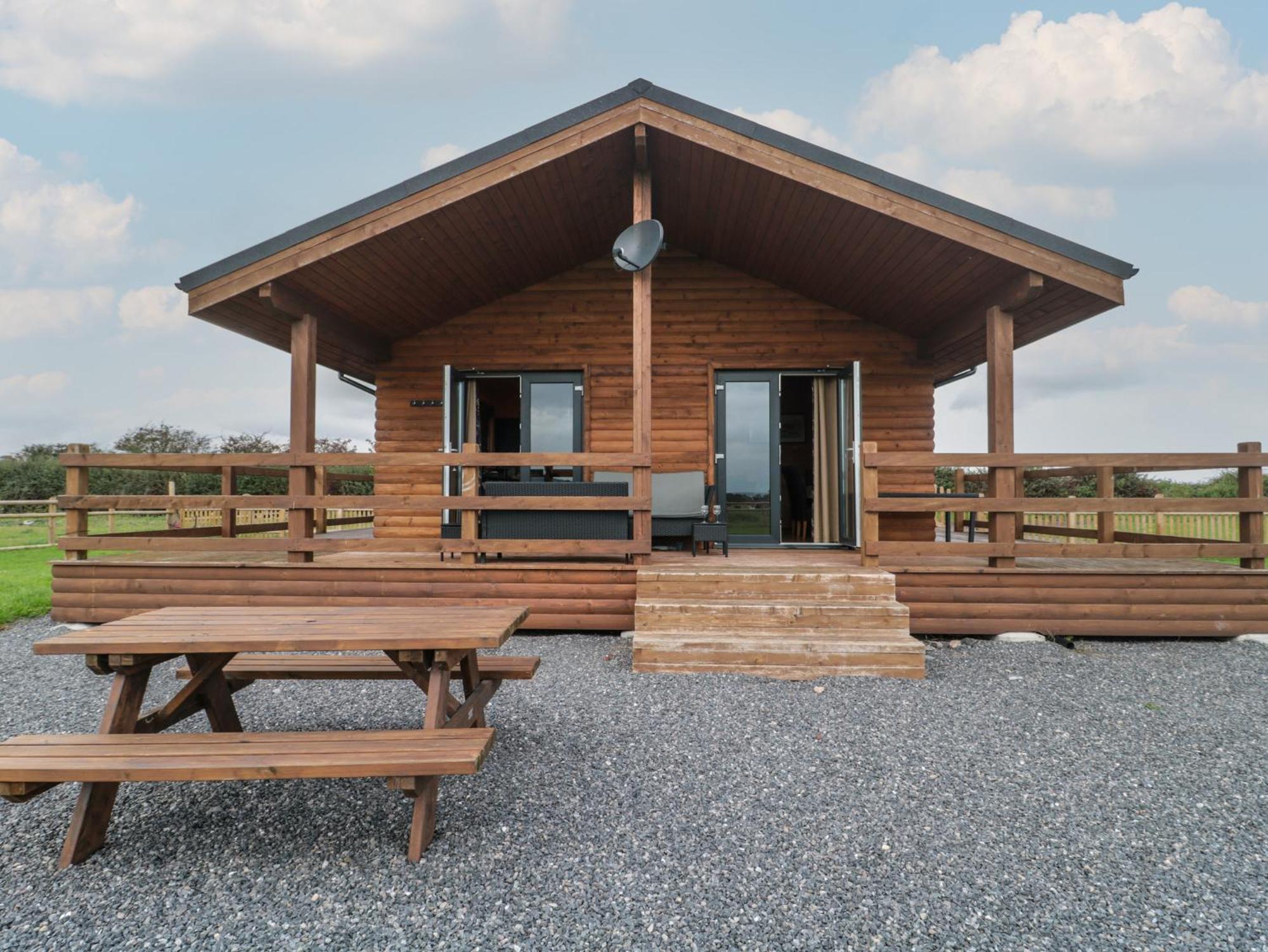 The Lodge At Crossroads Farm Бриджвота Экстерьер фото